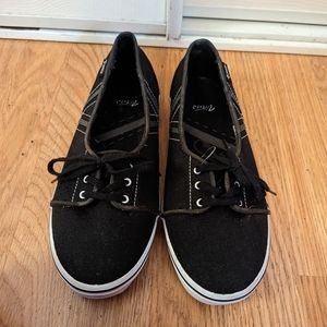 Vans Jada, shoes for women, Size 7.5